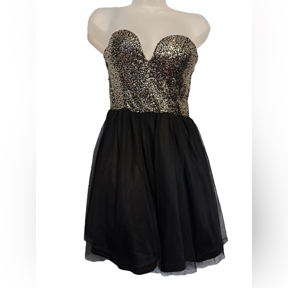 AGACI Black and Gold Strapless Dress